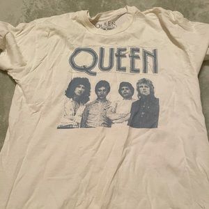 Urban outfitters QUEEN band tee